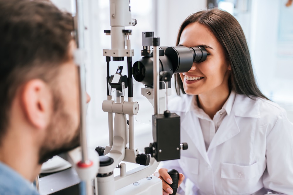 Best Optometrist Near Me: Ensuring Your Vision Health